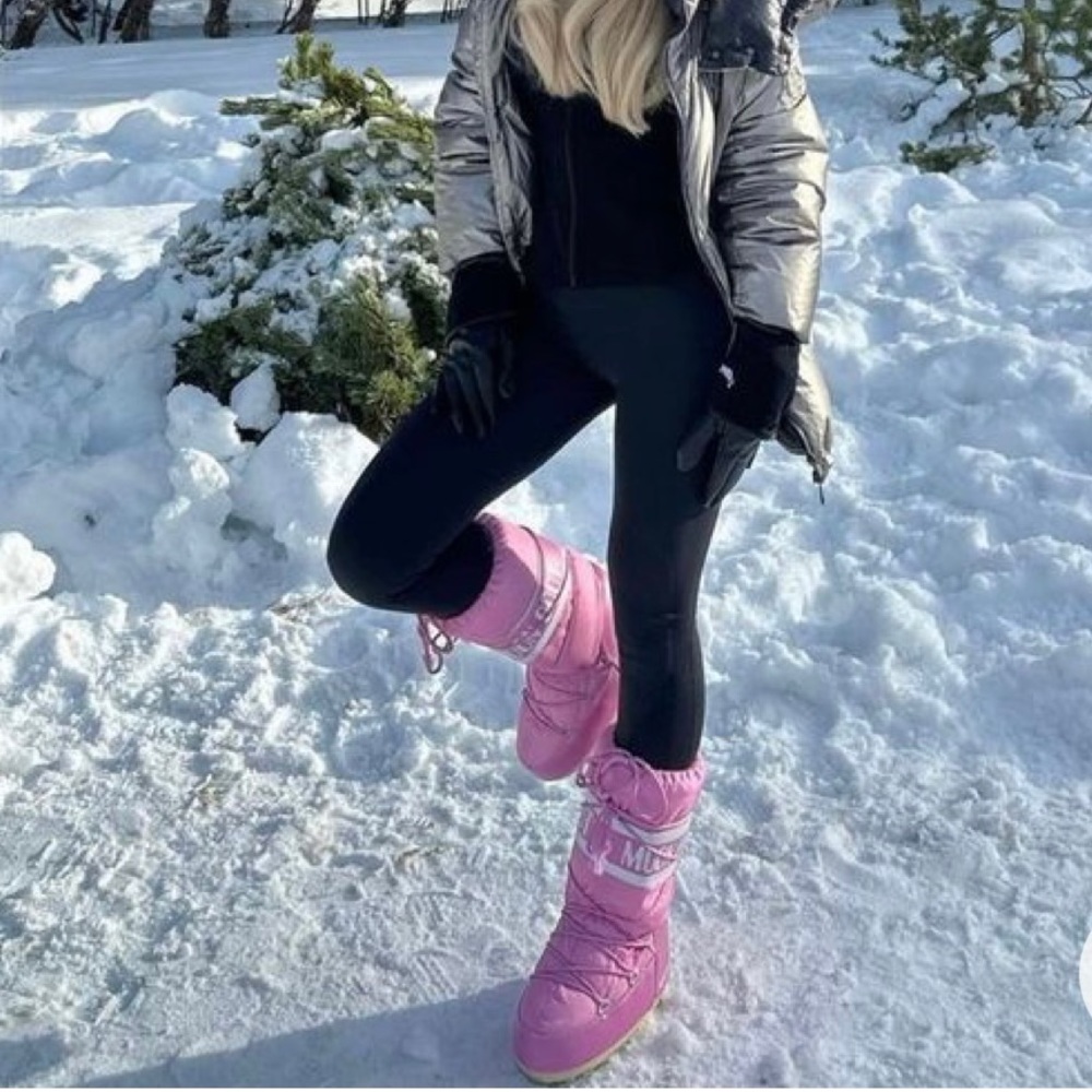 PINK MOON BOOTS💕
